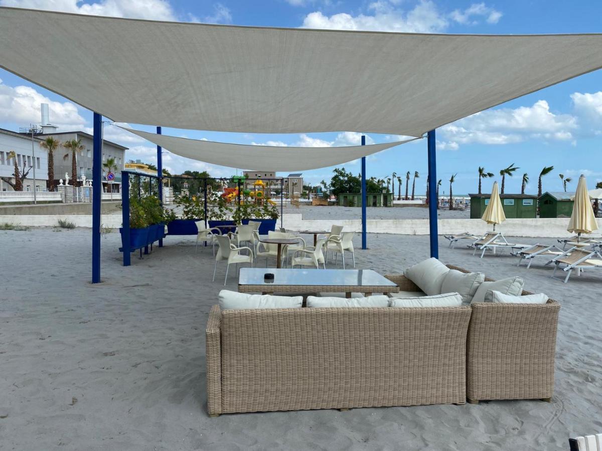 Hotel Spiaggia Villa Paola Bellaria-Igea Marina Eksteriør billede