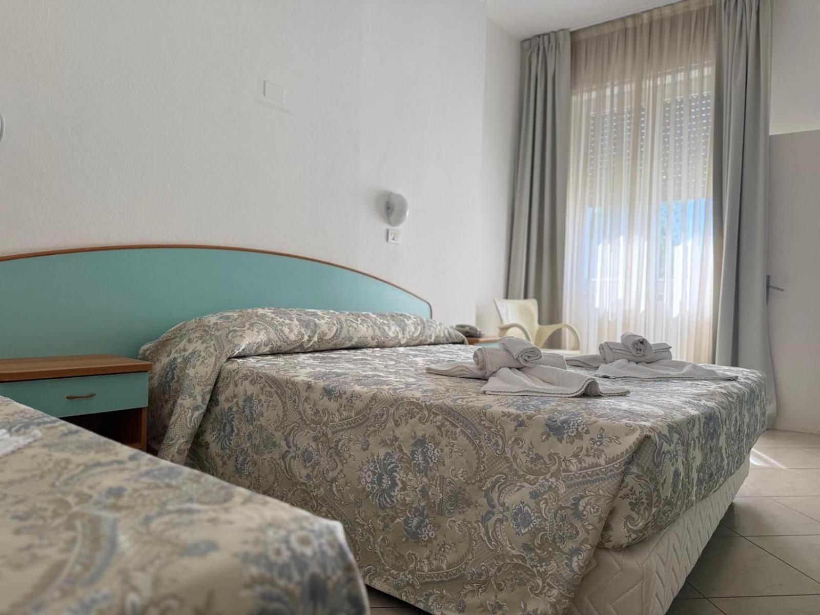 Hotel Spiaggia Villa Paola Bellaria-Igea Marina Eksteriør billede