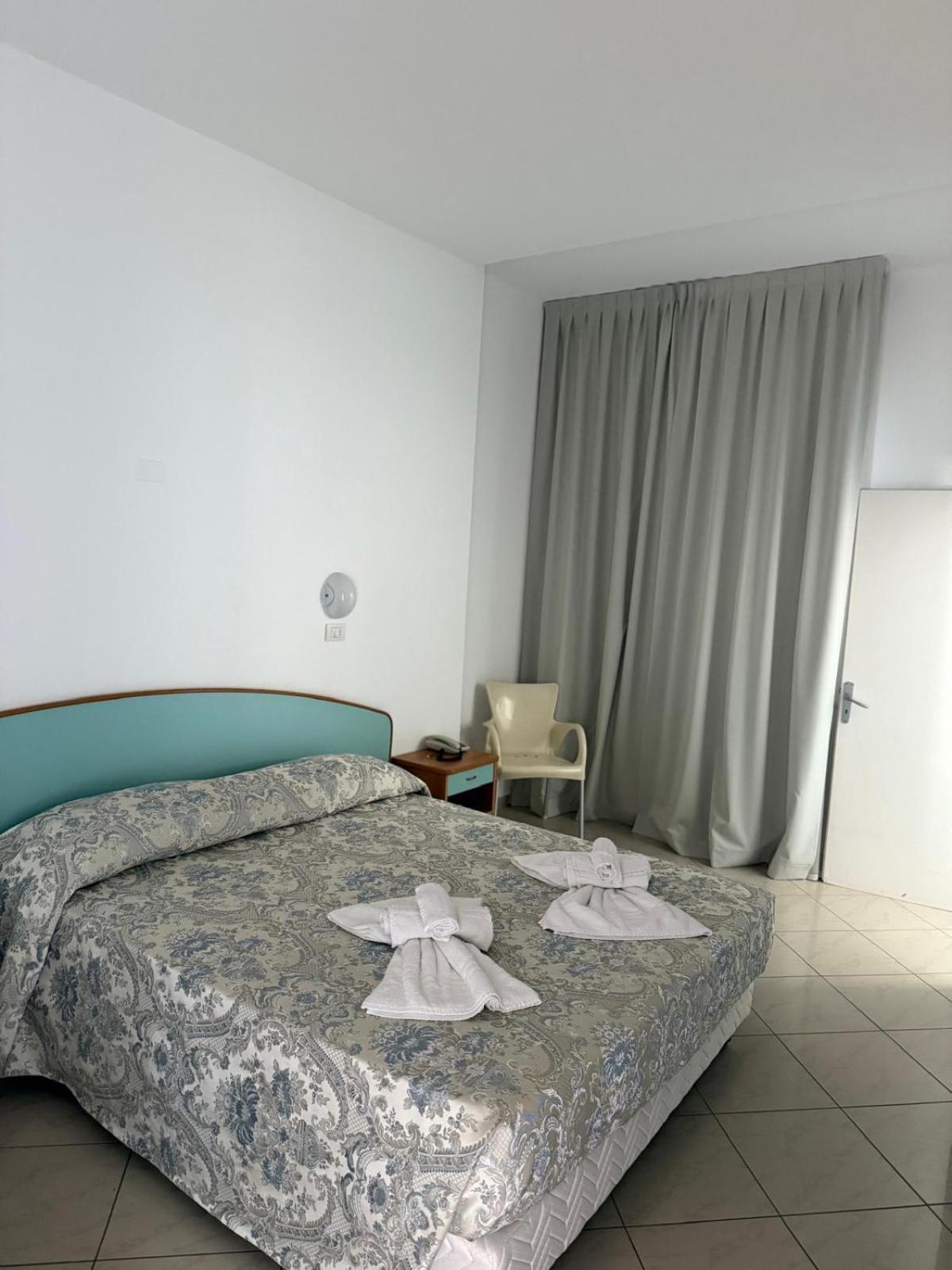 Hotel Spiaggia Villa Paola Bellaria-Igea Marina Eksteriør billede
